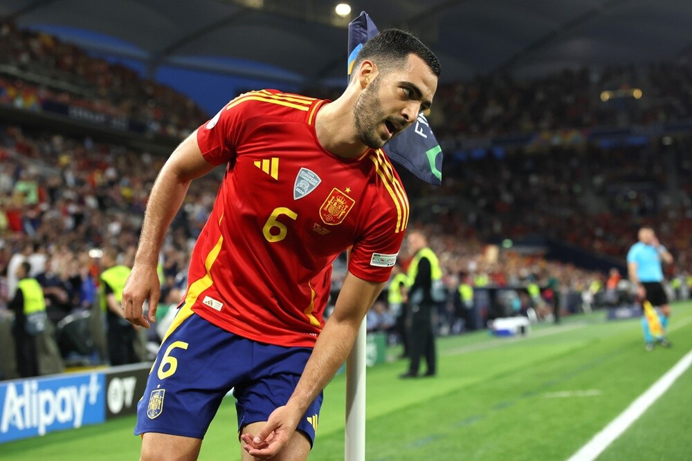 Mikel Merino xứng đáng là thủ lĩnh phòng thay đồ