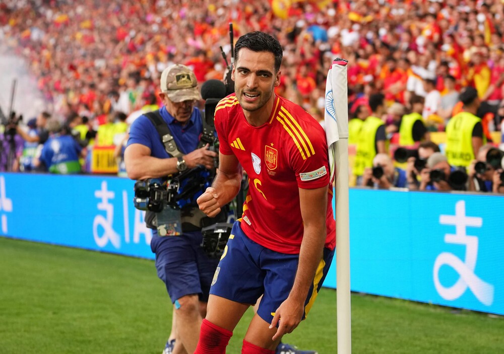 Khả năng săn bàn khủng khiếp của Mikel Merino