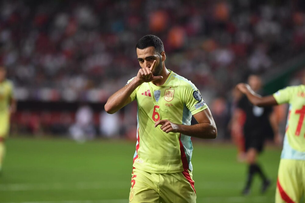 Mikel Merino sẽ là quân bài lợi hại của de la Fuente