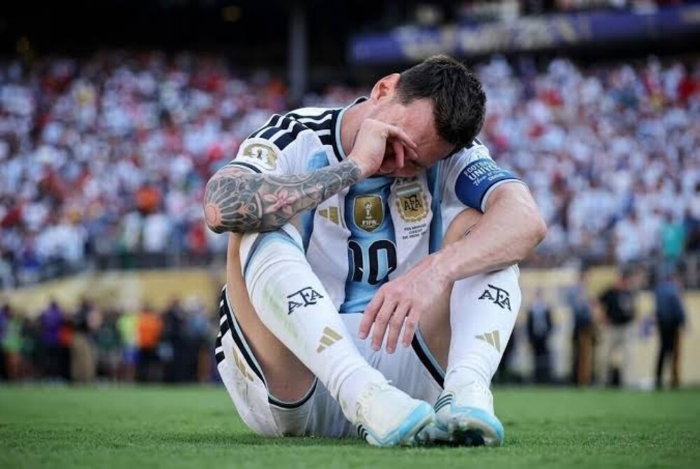 Messi liên tục đưa Argentina vượt khó