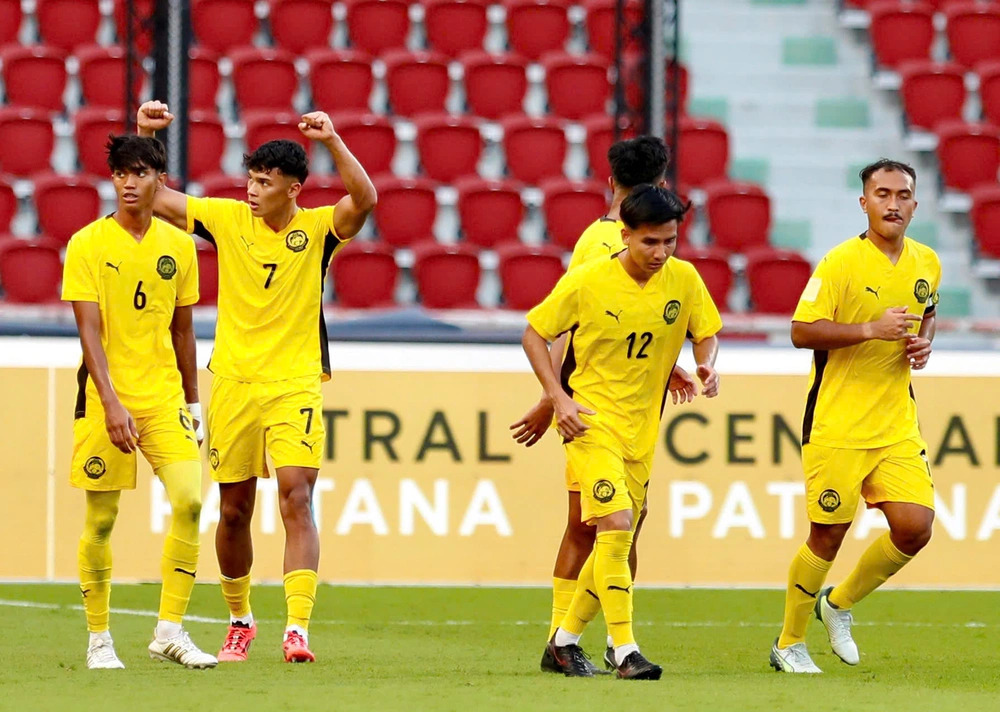 Malaysia vs Lào - Chạm tay vào tấm vé bán kết