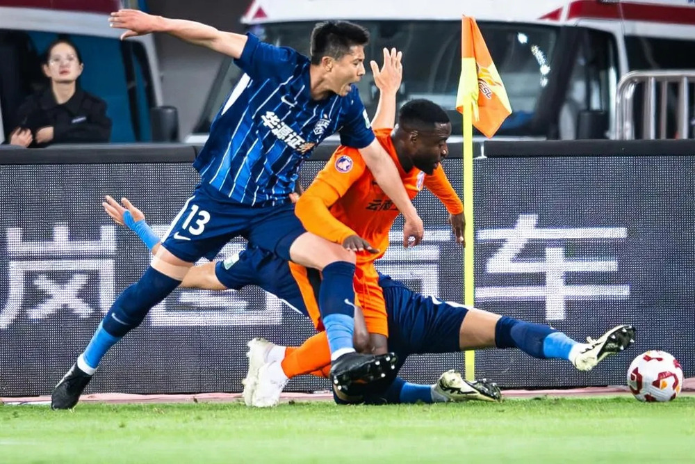 Zhejiang vs Qingdao Hainiu - Những kẻ cùng khổ